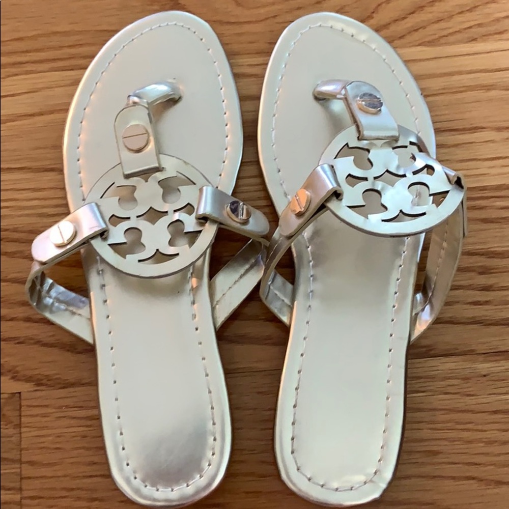 Tory Burch look alike